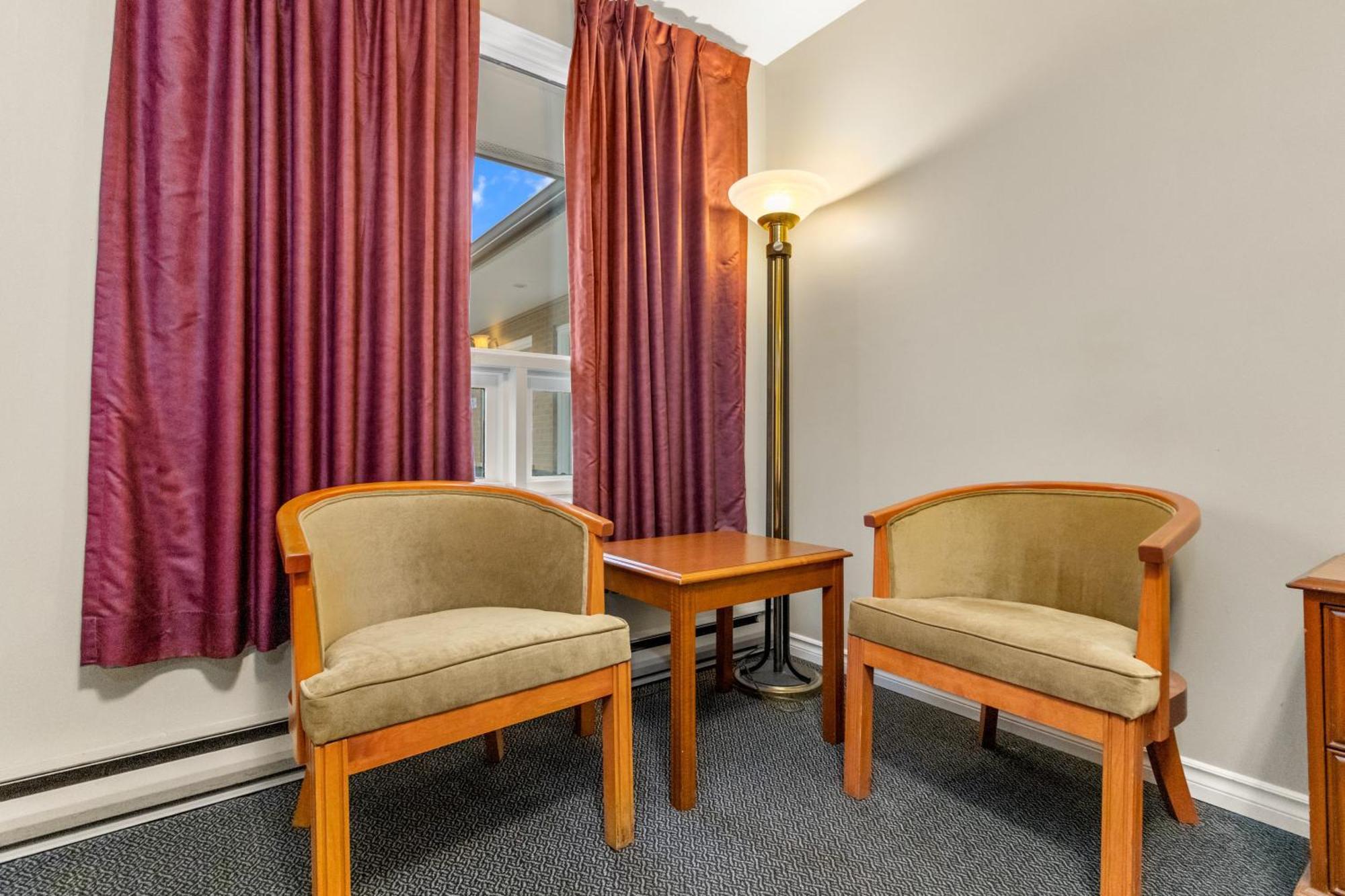 Nights Inn Owen Sound Buitenkant foto