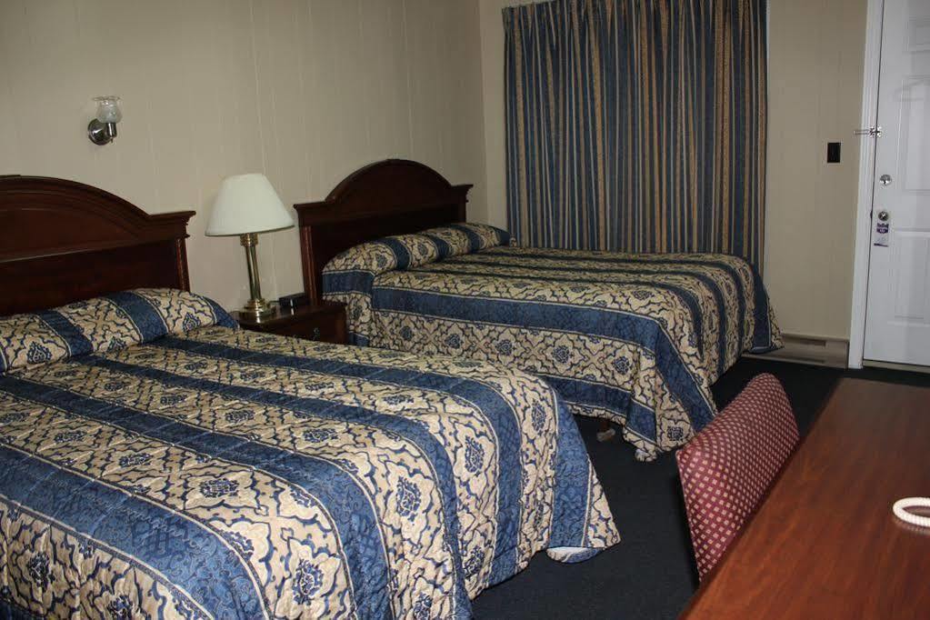 Nights Inn Owen Sound Buitenkant foto